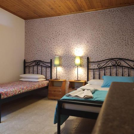 Aiolis Rooms Kamariotissa Exteriör bild