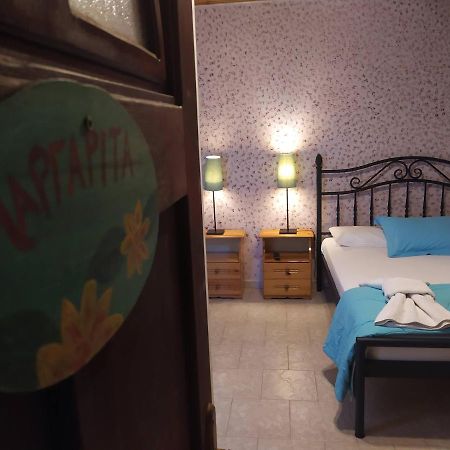 Aiolis Rooms Kamariotissa Exteriör bild